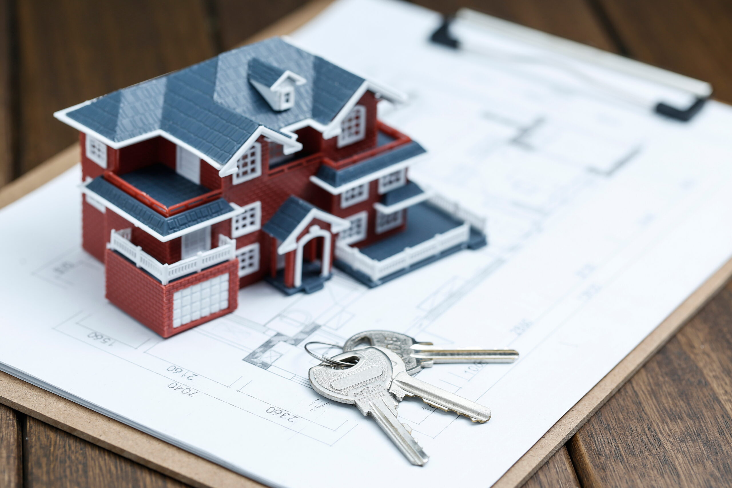 Penhoras em imóvel de leilão: como verificar antes da compra?